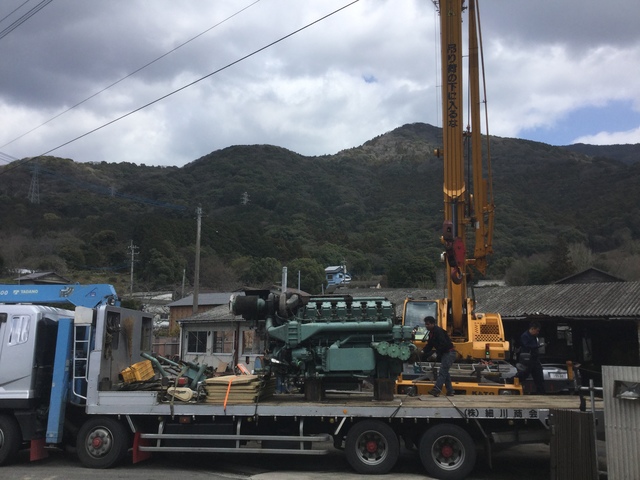 MARIN ENGINE MIX  : Exporting used cars, tractors & excavators from Japan