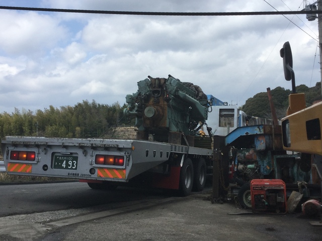 MARIN ENGINE MIX  : Exporting used cars, tractors & excavators from Japan