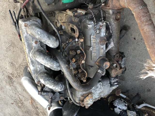 MARIN ENGINE MIX  : Exporting used cars, tractors & excavators from Japan