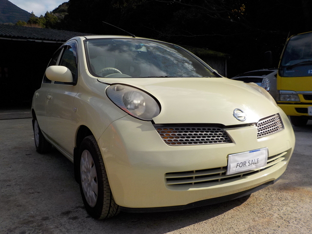 2004 Nissan March  : Exporting used cars, tractors & excavators from Japan