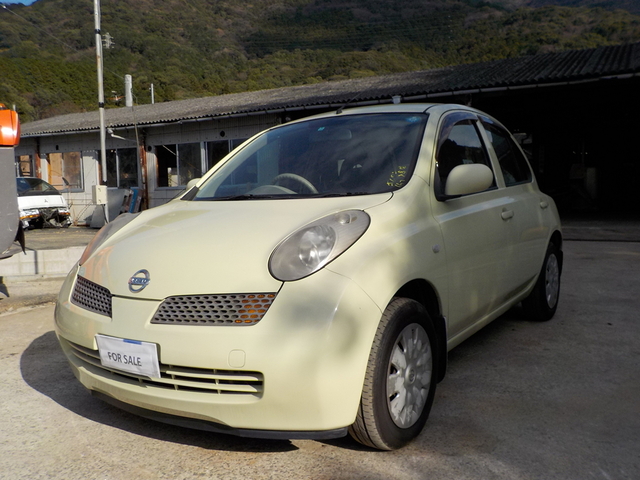2004 Nissan March  : Exporting used cars, tractors & excavators from Japan