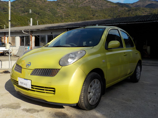 2004 Nissan March  : Exporting used cars, tractors & excavators from Japan