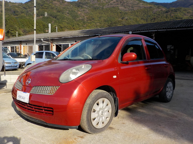 2004 Nissan March  : Exporting used cars, tractors & excavators from Japan