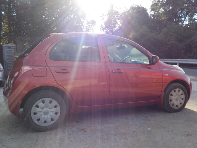 2004 Nissan March  : Exporting used cars, tractors & excavators from Japan