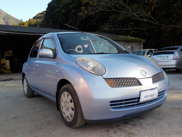 2004 Nissan March  : Exporting used cars, tractors & excavators from Japan