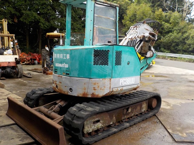 KOMATSU PC38UU  : Exporting used cars, tractors & excavators from Japan