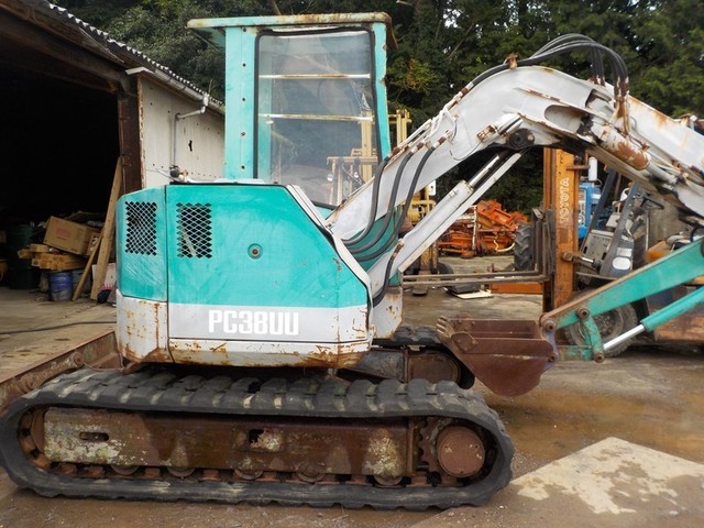 KOMATSU PC38UU  : Exporting used cars, tractors & excavators from Japan
