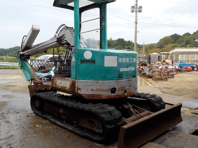 KOMATSU PC38UU  : Exporting used cars, tractors & excavators from Japan
