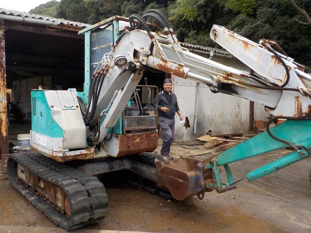KOMATSU PC38UU  : Exporting used cars, tractors & excavators from Japan