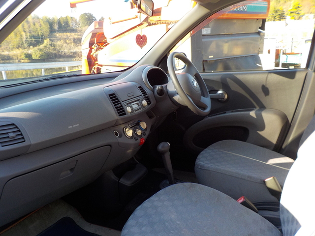 2004 Nissan March  : Exporting used cars, tractors & excavators from Japan