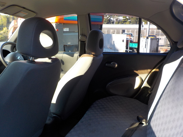 2004 Nissan March  : Exporting used cars, tractors & excavators from Japan