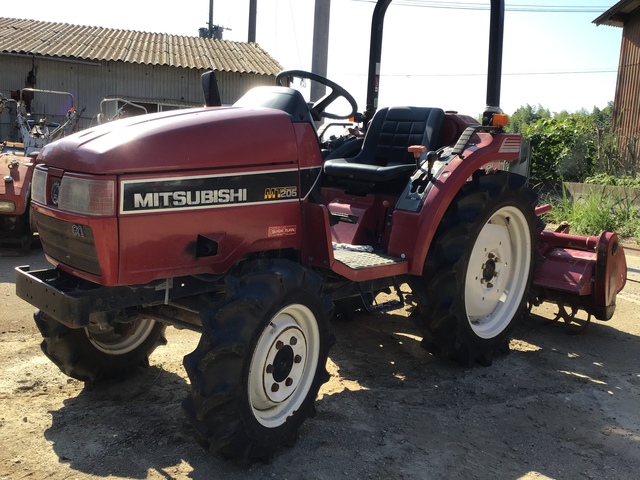 MT205  : Exporting used cars, tractors & excavators from Japan