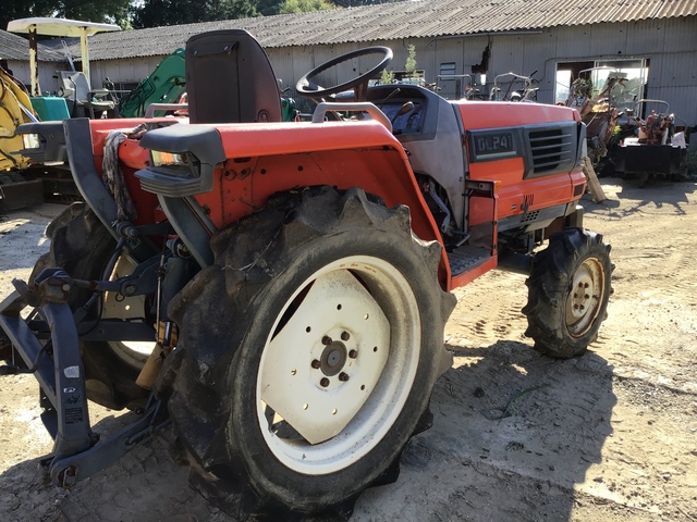   : Exporting used cars, tractors & excavators from Japan