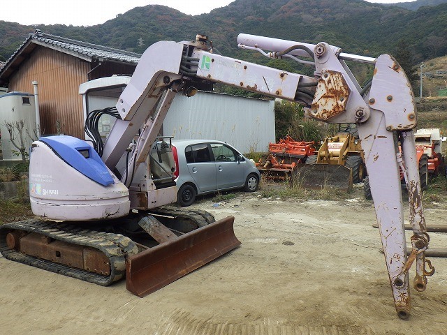   : Exporting used cars, tractors & excavators from Japan