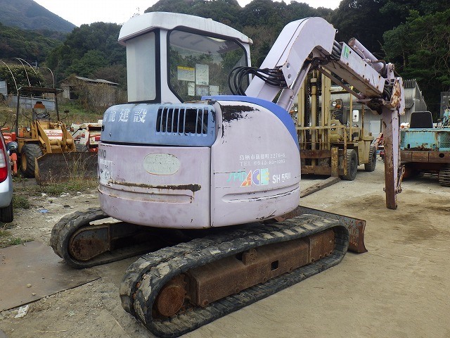   : Exporting used cars, tractors & excavators from Japan
