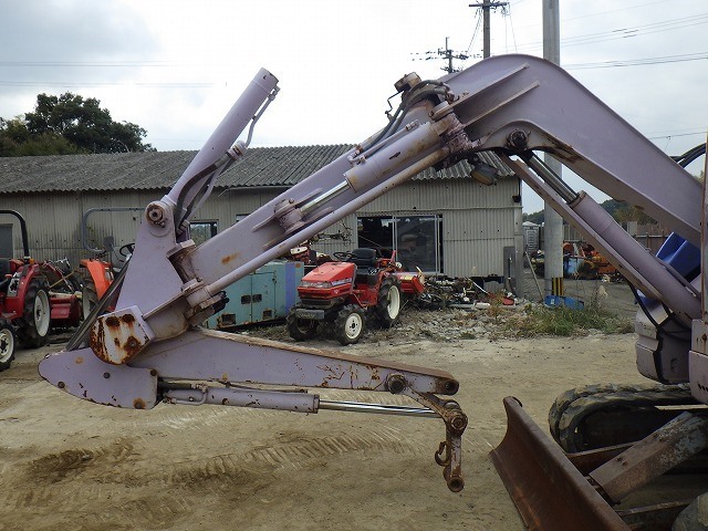   : Exporting used cars, tractors & excavators from Japan