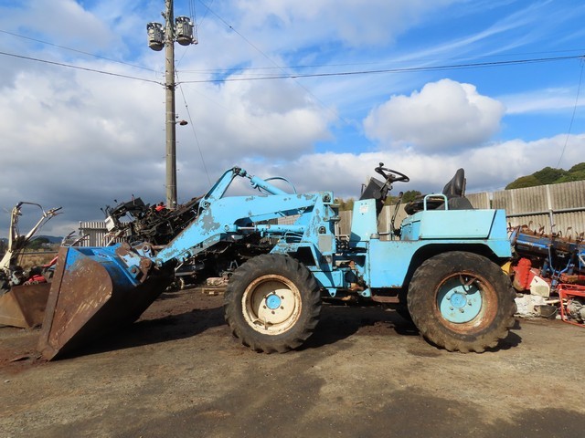 WS200A  : Exporting used cars, tractors & excavators from Japan