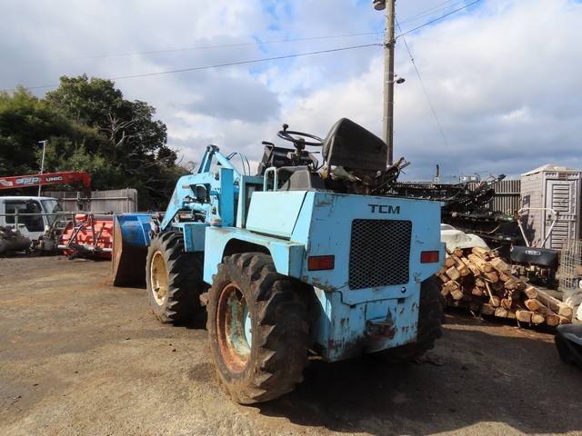 WS200A  : Exporting used cars, tractors & excavators from Japan