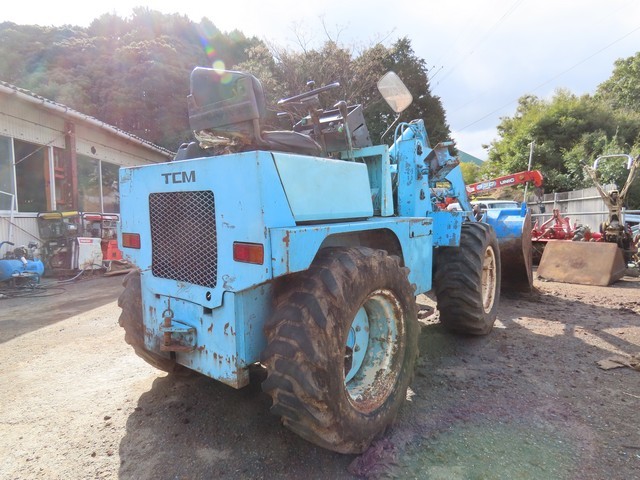 WS200A  : Exporting used cars, tractors & excavators from Japan