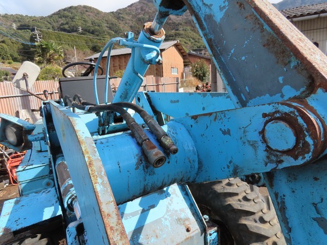 WS200A  : Exporting used cars, tractors & excavators from Japan