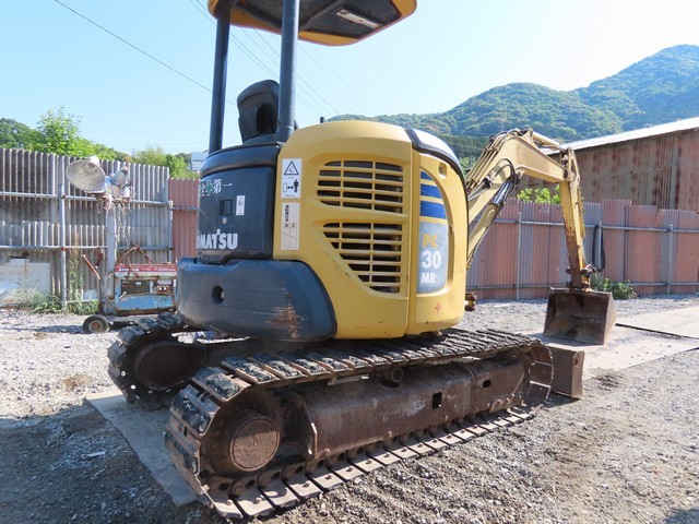 PC30MR-2  : Exporting used cars, tractors & excavators from Japan