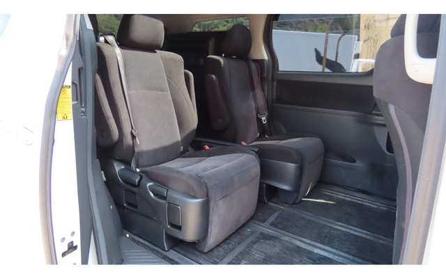 ALPHARD  : Exporting used cars, tractors & excavators from Japan