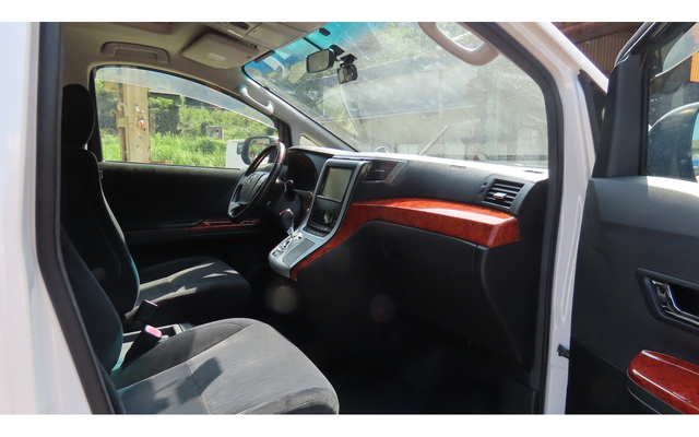ALPHARD  : Exporting used cars, tractors & excavators from Japan