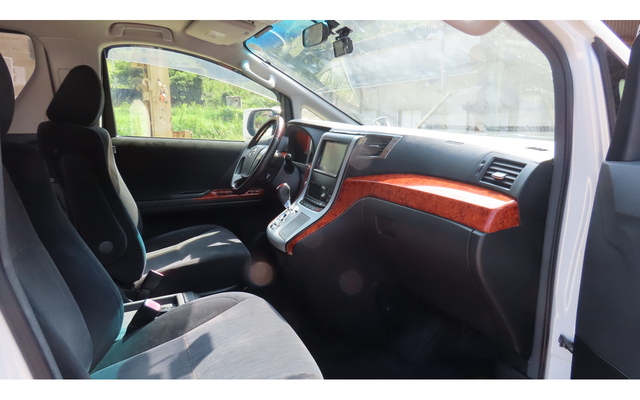 ALPHARD  : Exporting used cars, tractors & excavators from Japan