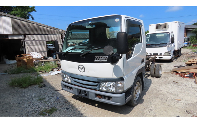 TITAN-DASH  : Exporting used cars, tractors & excavators from Japan