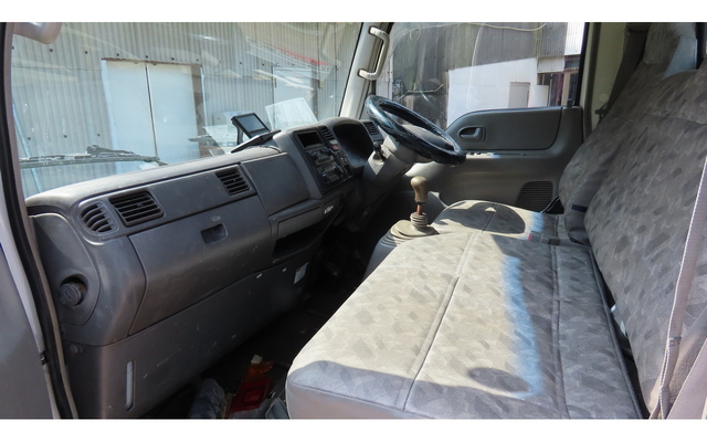 TITAN-DASH  : Exporting used cars, tractors & excavators from Japan