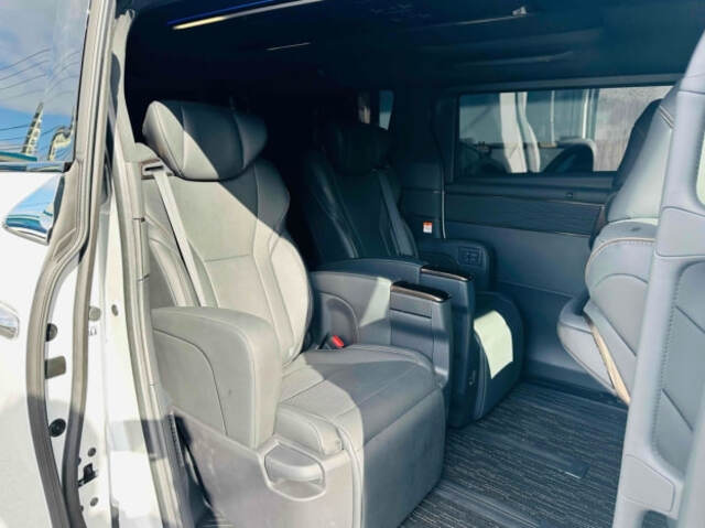 Alphard 3BA-AGH40W  : Exporting used cars, tractors & excavators from Japan