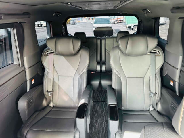 Alphard 3BA-AGH40W  : Exporting used cars, tractors & excavators from Japan