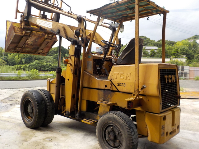 TCM SD 23  : Exporting used cars, tractors & excavators from Japan
