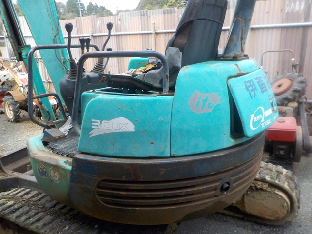IHI 30JX  : Exporting used cars, tractors & excavators from Japan