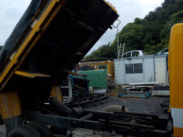 CANTER   : Exporting used cars, tractors & excavators from Japan