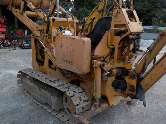 KOMATSU D10S  : Exporting used cars, tractors & excavators from Japan
