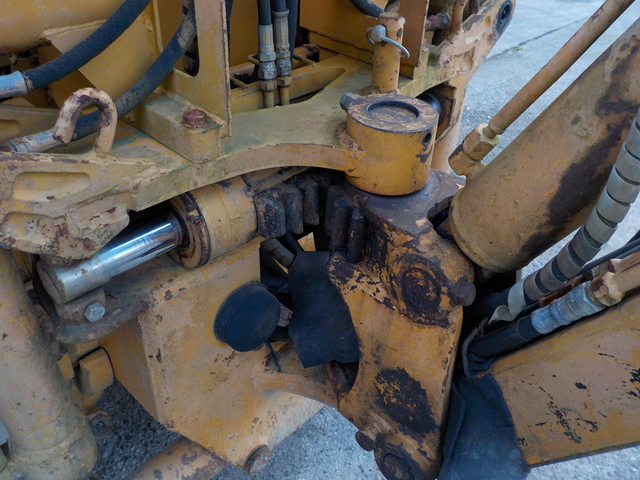 KOMATSU D10S  : Exporting used cars, tractors & excavators from Japan