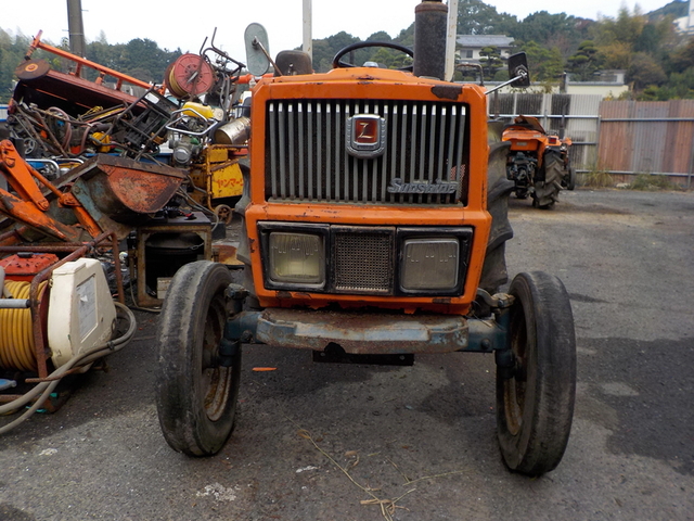 KUBOTA L2802  : Exporting used cars, tractors & excavators from Japan