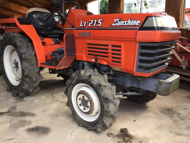  KUBOTA L1-215