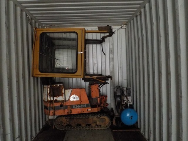  CONTAINER LOADING PICTURES