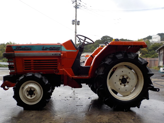  KUBOTA L1-225