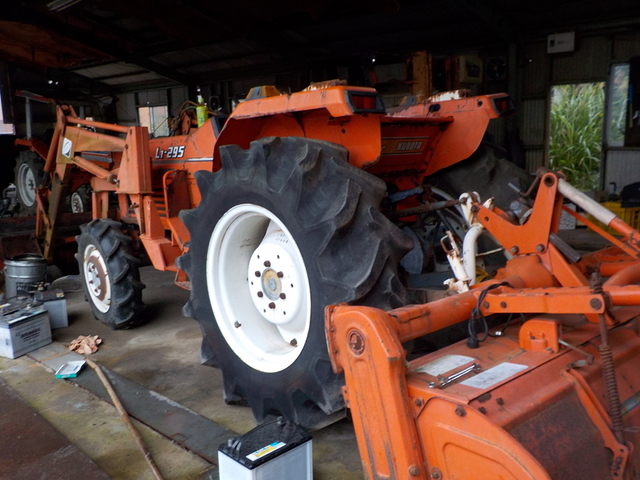  KUBOTA L1-295