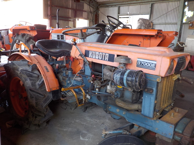  B7000E