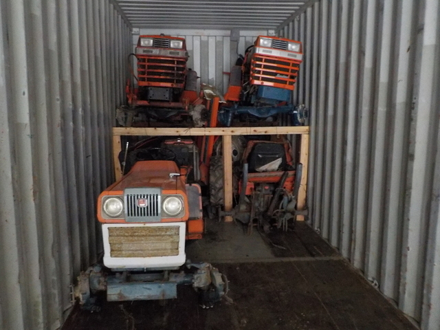  LOADING PICTURES